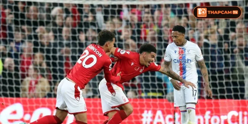 Crystal Palace rất cần một chiến thắng để sớm bứt phá lên nhóm ở top trên.